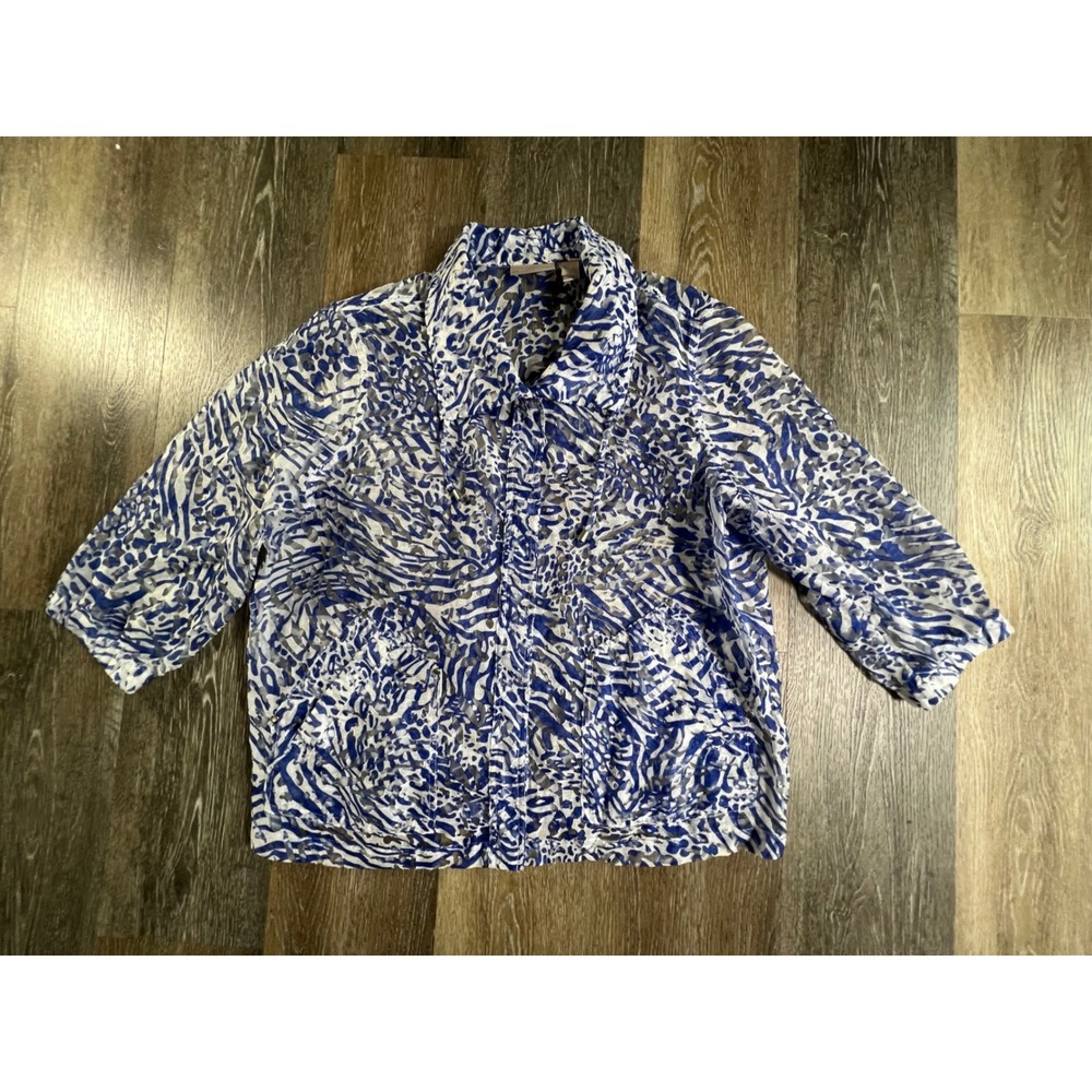 Chico's Button Front Jacket Women Size 2 Blue White Abstract Animal Print Layer